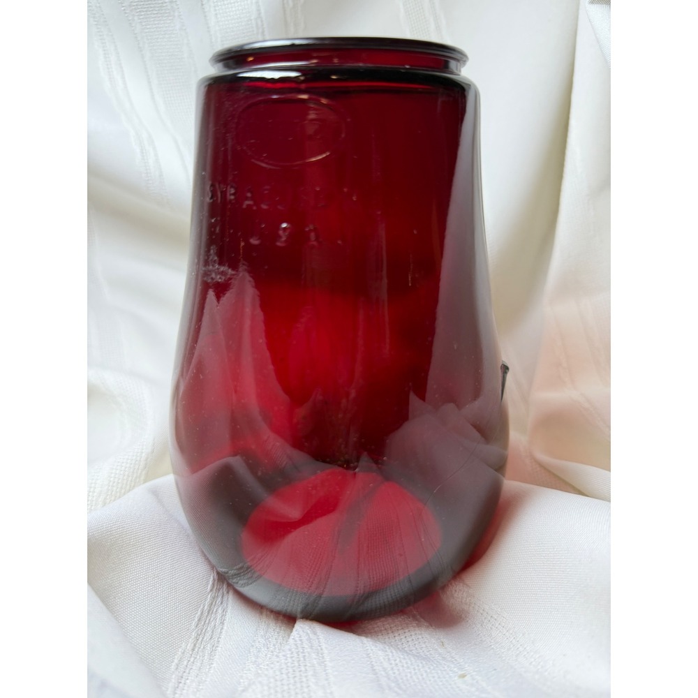Vintage Dietz Fitzall Loc-Nob Ruby Red Glass Lantern Globe Syracuse NY USA 6.5in